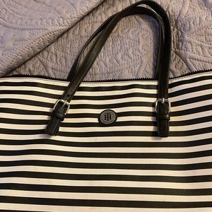 Authentic Tommy Hilfiger
